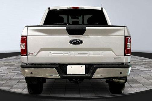 Oxford White 2018 Ford F-150 XLT