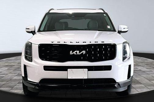 Glacial White Pearl 2022 Kia Telluride EX