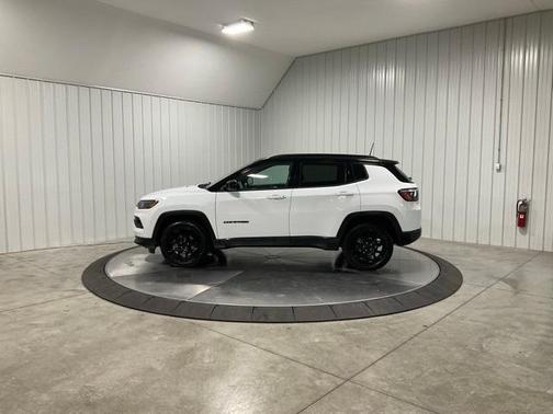 2022 Jeep Compass Altitude