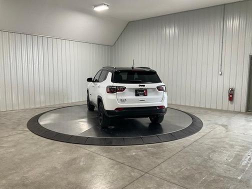 2022 Jeep Compass Altitude