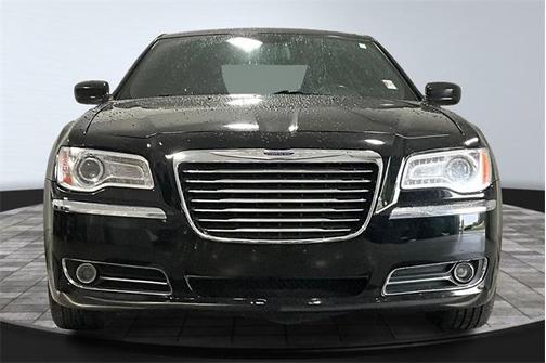 2014 Chrysler 300 Base