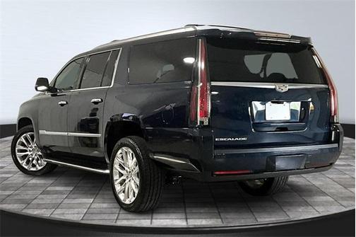 2020 Cadillac Escalade ESV Luxury