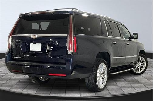 2020 Cadillac Escalade ESV Luxury