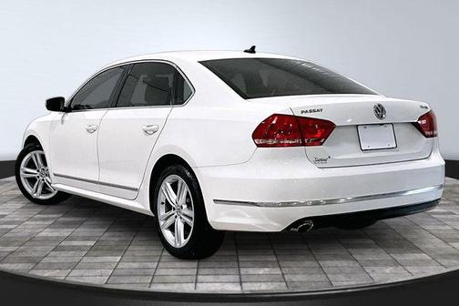 Candy White 2013 Volkswagen Passat 2.0 TDI SEL Premium