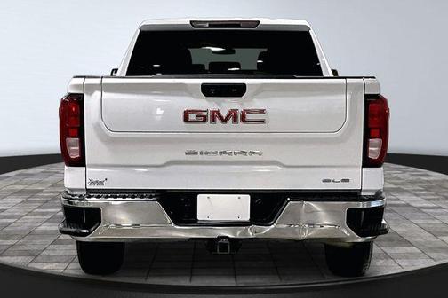 Summit White 2022 GMC Sierra 1500 SLE