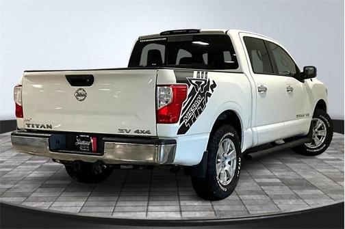 2018 Nissan Titan SL