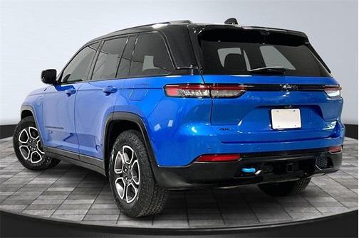 2022 Jeep Grand Cherokee 4xe Trailhawk