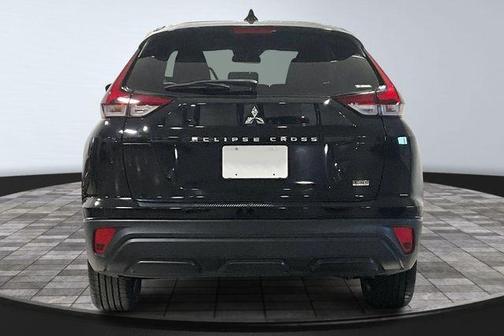 2023 Mitsubishi Eclipse Cross LE