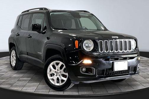 Black 2017 Jeep Renegade Latitude