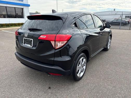 2017 Honda HR-V LX
