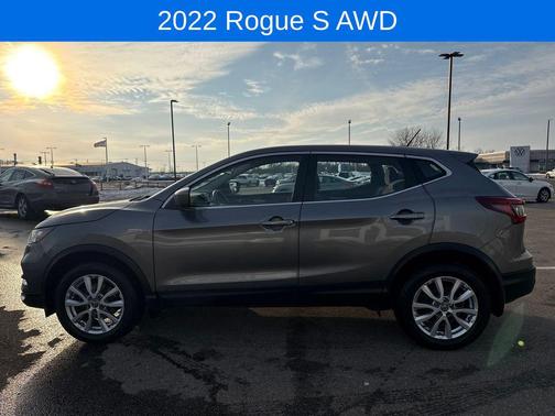 2022 Nissan Rogue Sport S