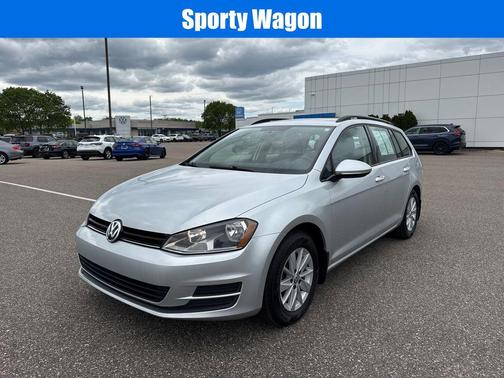 Reflex Silver Metallic 2016 Volkswagen Golf SportWagen TSI S 4-Door