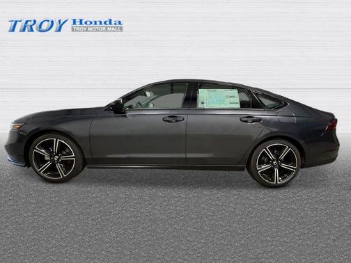 Meteorite Gray Metallic 2026 Honda Accord SE