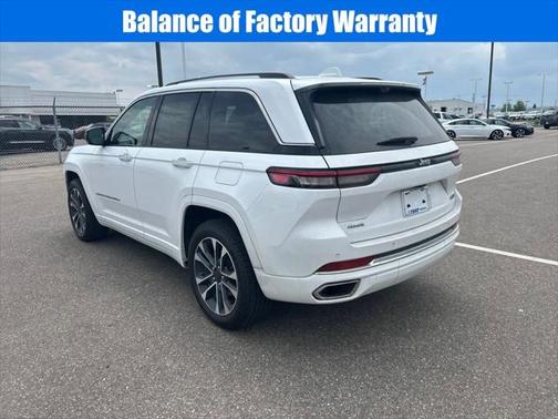 2022 Jeep Grand Cherokee Overland