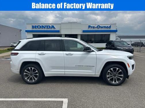 2022 Jeep Grand Cherokee Overland