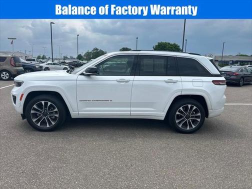 2022 Jeep Grand Cherokee Overland
