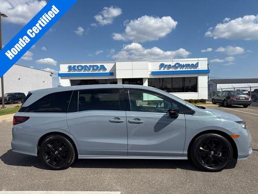 2023 Honda Odyssey Sport