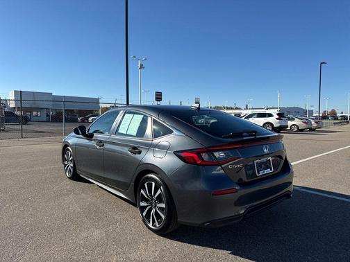 2022 Honda Civic EX-L