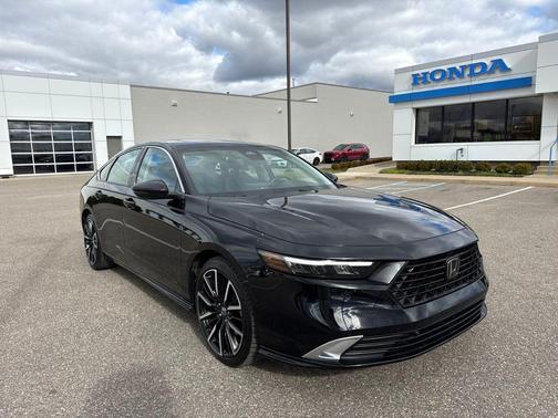 2023 Honda Accord Hybrid Touring