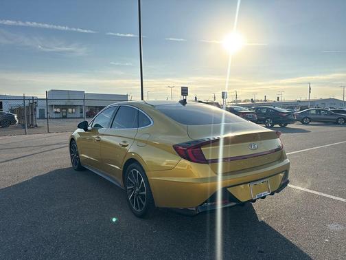 2020 Hyundai SONATA SEL Plus