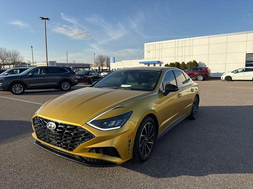 2020 Hyundai SONATA SEL Plus