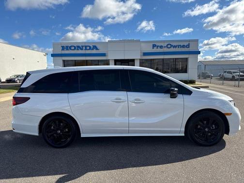 2024 Honda Odyssey Sport