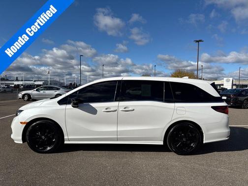 2024 Honda Odyssey Sport