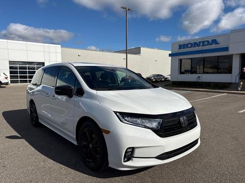 2023 Honda Odyssey Sport