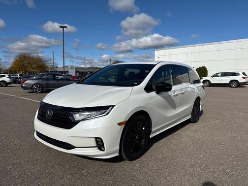 2023 Honda Odyssey Sport