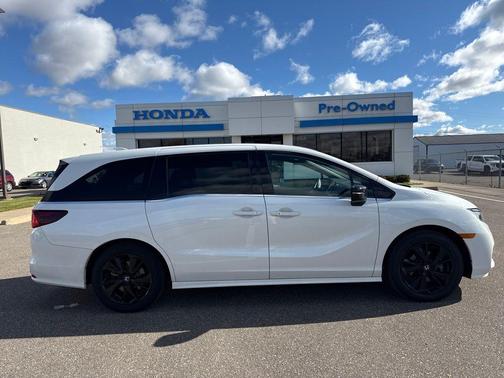 2023 Honda Odyssey Sport