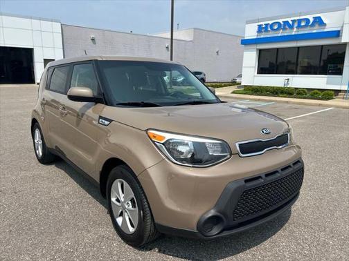 2016 Kia Soul Base