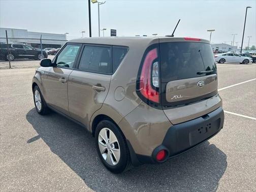 2016 Kia Soul Base
