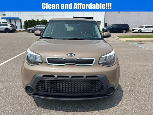 2016 Kia Soul Base