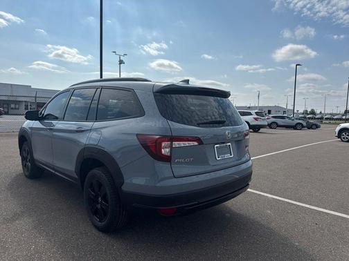 2022 Honda Pilot TrailSport