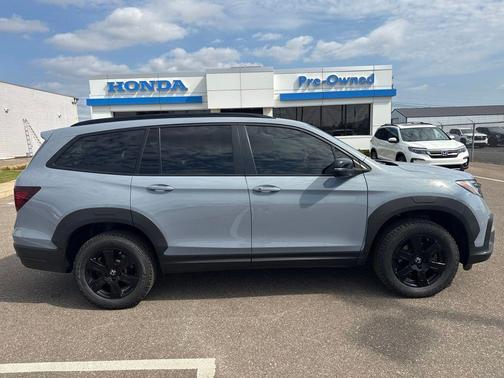 2022 Honda Pilot TrailSport