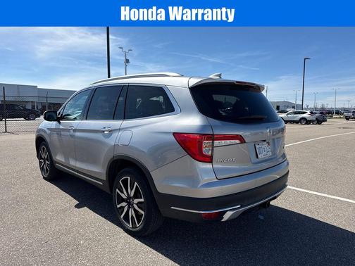 Lunar Silver Metallic 2019 Honda Pilot Elite