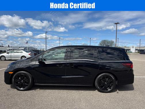 Crystal Black Pearl 2025 Honda Odyssey Sport-L