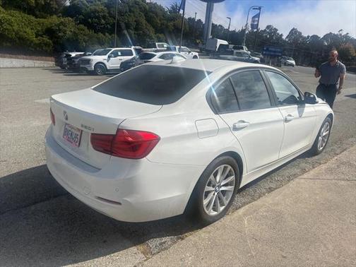 2017 BMW 320 i
