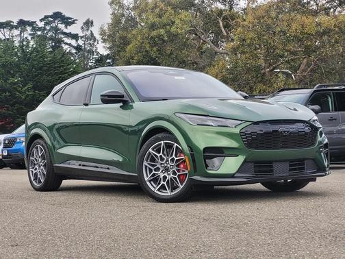 2025 Ford Mustang Mach-E GT