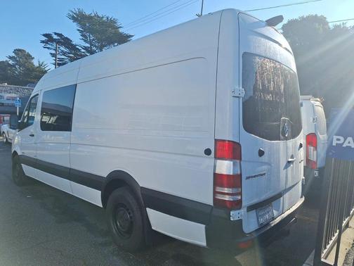 2015 Mercedes-Benz Sprinter 2500 High Roof