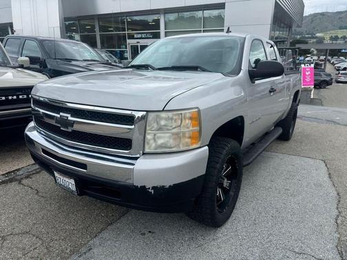 Sheer Silver 2010 Chevrolet Silverado 1500 LT