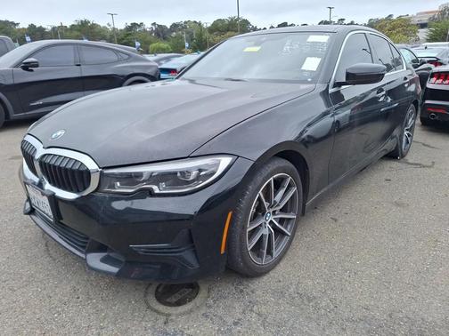 2019 BMW 330 330i