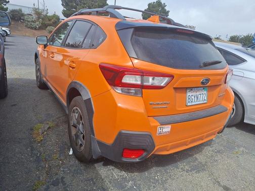 Sunshine Orange 2019 Subaru Crosstrek 2.0i Premium
