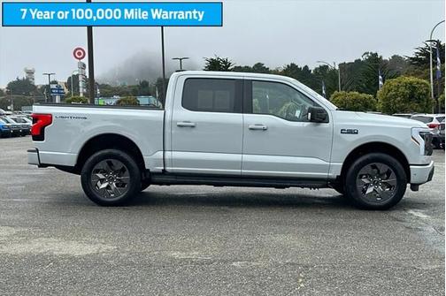 2024 Ford F-150 Lightning Flash