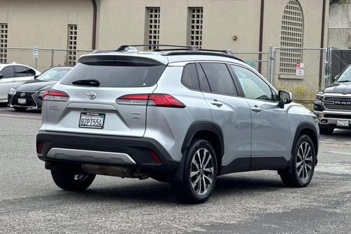 Sonic Silver 2022 Toyota Corolla Cross XLE