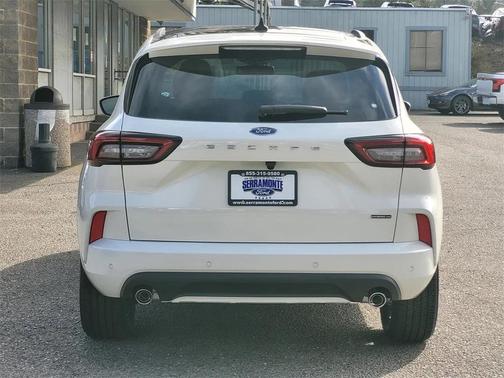 2025 Ford Escape ST-Line Elite
