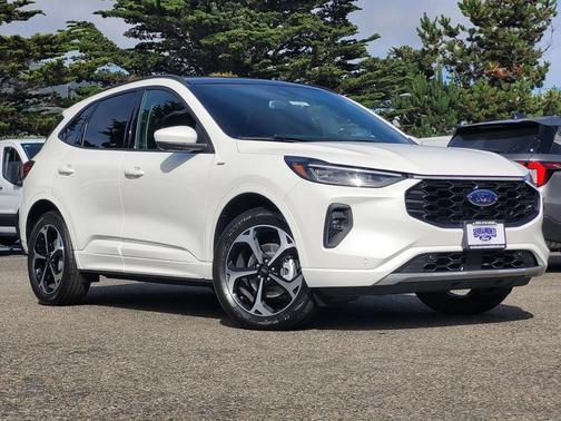 2025 Ford Escape ST-Line Elite