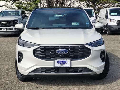 2025 Ford Escape ST-Line Elite