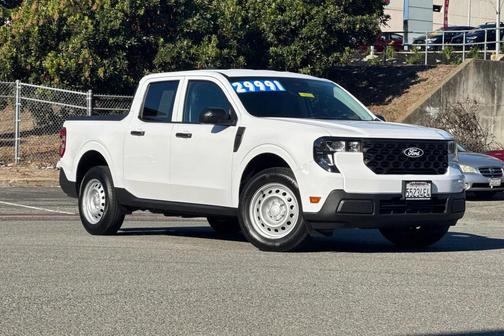 2025 Ford Maverick XL