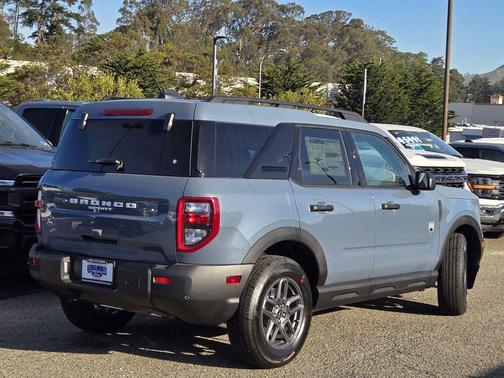Azure Gray Metallic Tri-Coat 2026 Ford Bronco Sport Big Bend